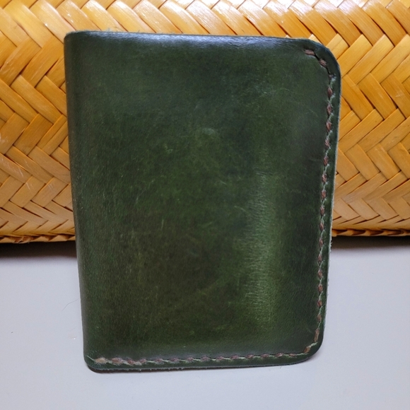 Men's 6 Pockets Bifold Horizontal Card Minimalist Leather Wallet - Picture 2 of 9